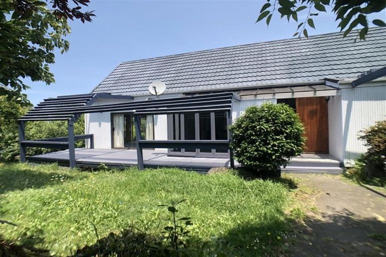 Photo of property in 7 Portsea Place, Chatswood, Auckland, 0626