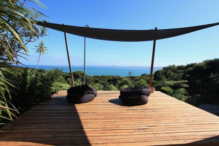 Photo of property in 112 Whaanga Road, Raglan, 3297