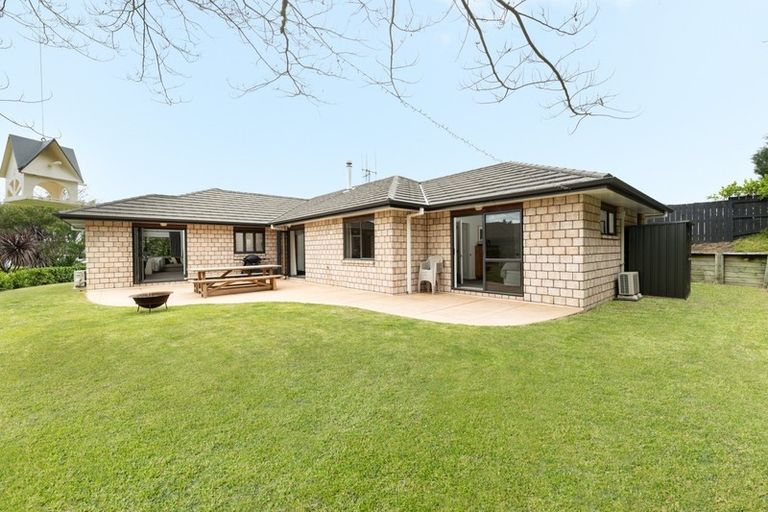Photo of property in 18 Parnwell Place, Ohauiti, Tauranga, 3112