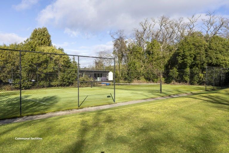 Photo of property in 11 Winnie Close, Acacia Bay, Taupo, 3330