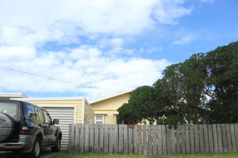 Photo of property in 11 Monro Street, Seatoun, Wellington, 6022