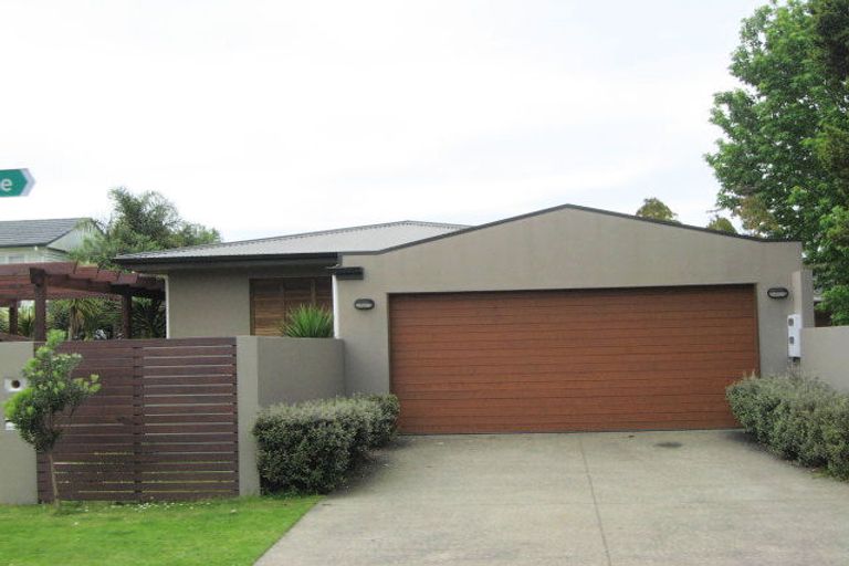 Photo of property in 85 The Circle, Manly, Whangaparaoa, 0930