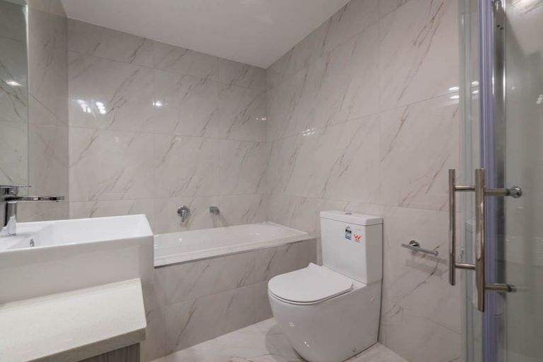 Photo of property in 26 Pencaitland Drive, Flat Bush, Auckland, 2019