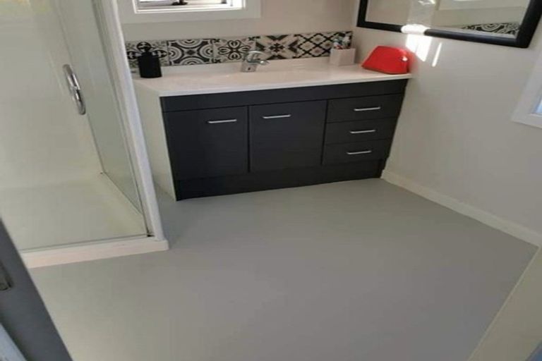 Photo of property in 85a Litten Road, Cockle Bay, Auckland, 2014