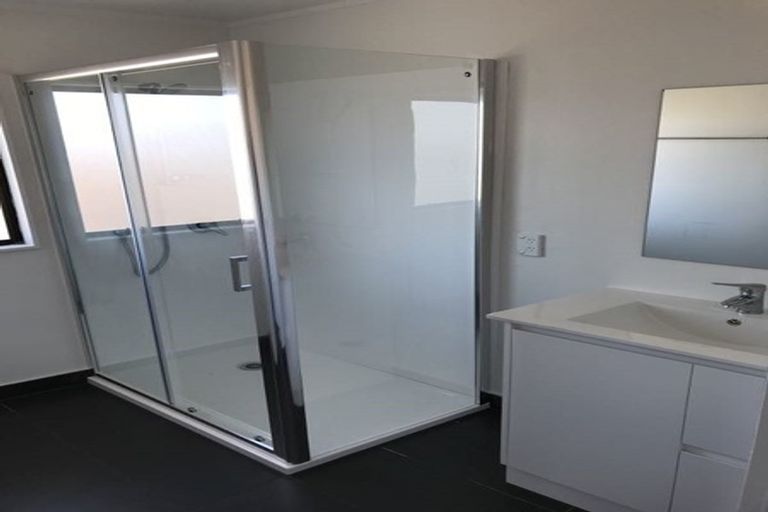 Photo of property in 23 Addison Drive, Glendene, Auckland, 0602