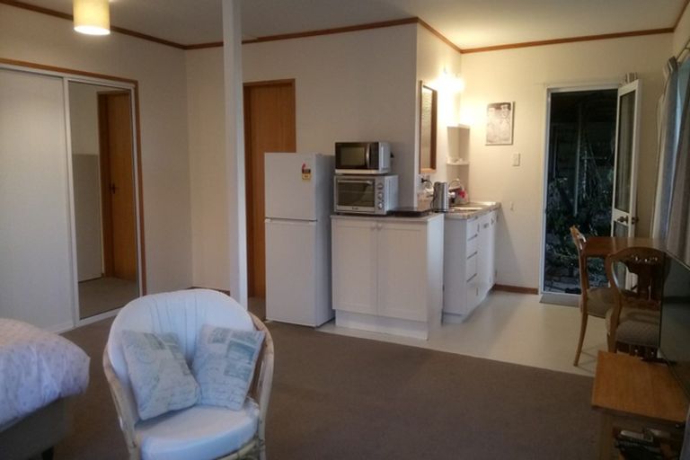 Photo of property in 2 Hatherly Lane, Mount Pleasant, Christchurch, 8081