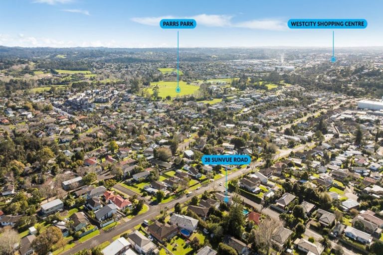 Photo of property in 38 Sunvue Road, Glen Eden, Auckland, 0602