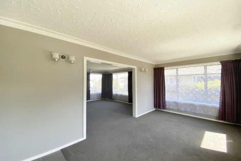 Photo of property in 20 Greenhurst Street, Sockburn, Christchurch, 8042