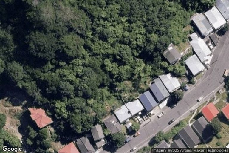 Photo of property in 27 Adams Terrace, Aro Valley, Wellington, 6021