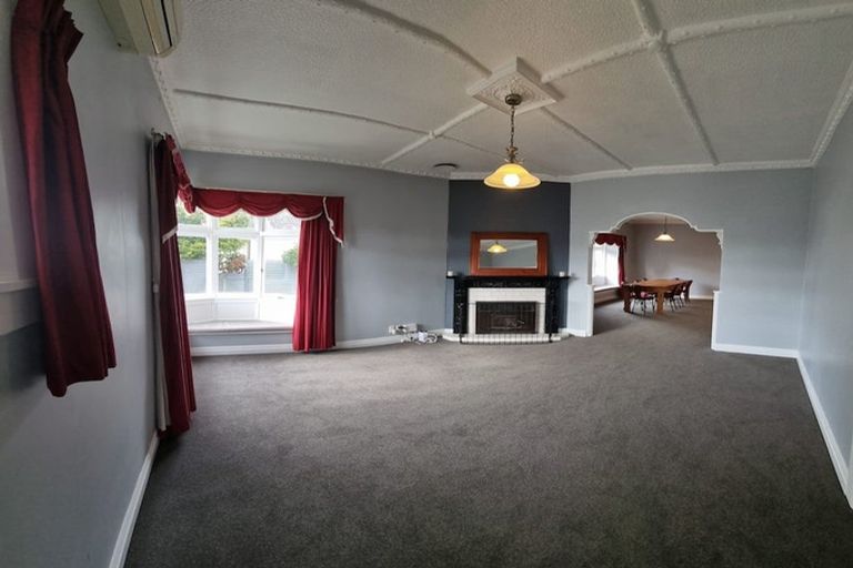 Photo of property in 404 Tremaine Avenue, Takaro, Palmerston North, 4412