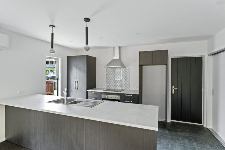 Photo of property in 394 Kaikorai Valley Road, Bradford, Dunedin, 9011