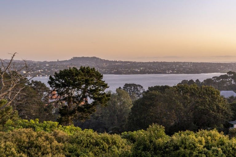 Photo of property in Mokoia Ridge, 1g/68 Mokoia Road, Birkenhead, Auckland, 0626