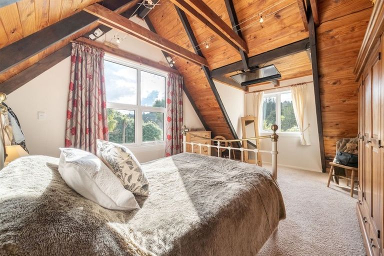 Photo of property in 246 Plateau Road, Te Marua, Upper Hutt, 5018