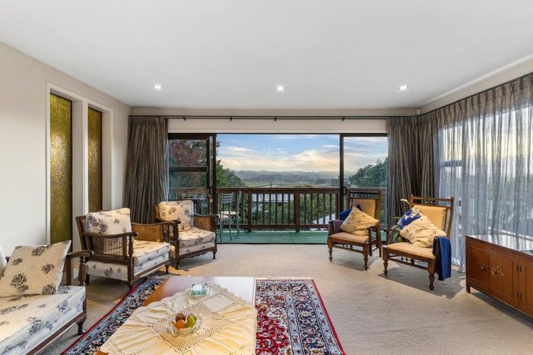 Photo of property in 93 Garfield Road, Helensville, 0800