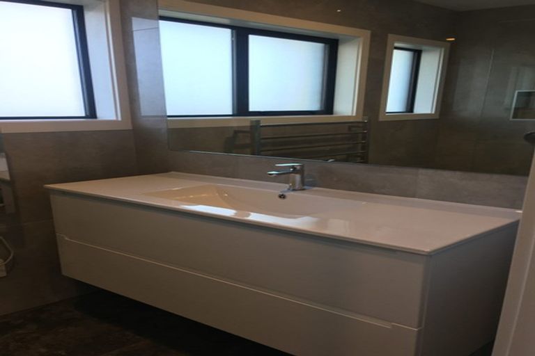 Photo of property in 2/34 Woolfield Road, Papatoetoe, Auckland, 2025