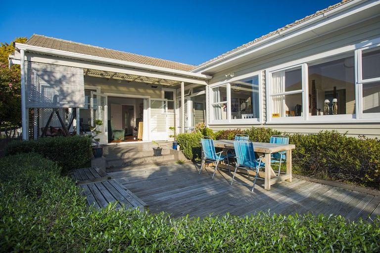 Photo of property in 14 Haronga Road, Inner Kaiti, Gisborne, 4010