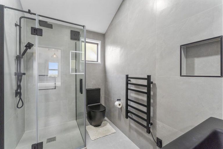 Photo of property in 7 Vera Lane, Paraparaumu, 5032