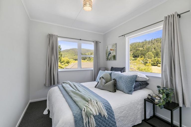 Photo of property in 46 Moores Valley Road, Wainuiomata, Lower Hutt, 5014