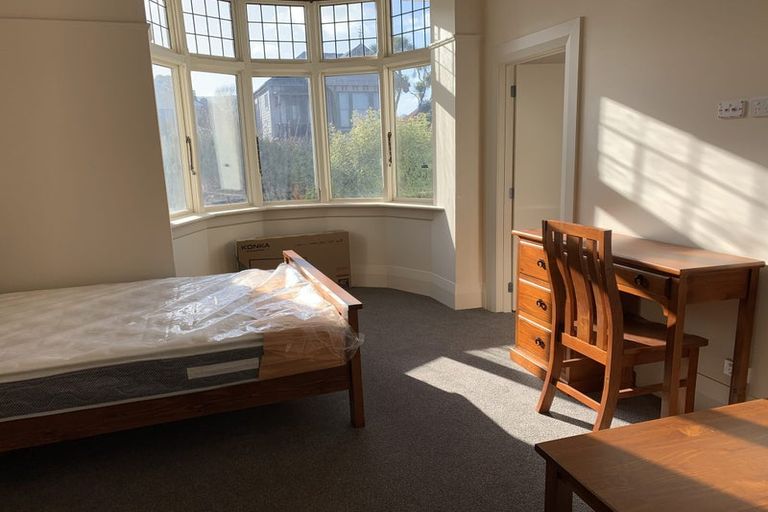 Photo of property in 9 Union Street West, North Dunedin, Dunedin, 9016