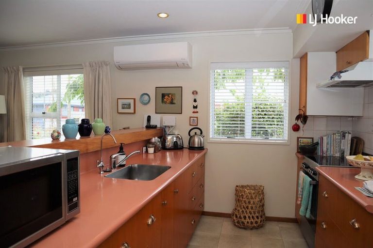 Photo of property in Balmoral Park, 4/31 Eastbourne Street, Caversham, Dunedin, 9012