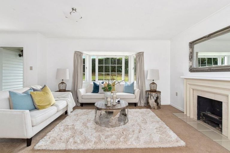 Photo of property in 127 Forrest Hill Road, Forrest Hill, Auckland, 0620