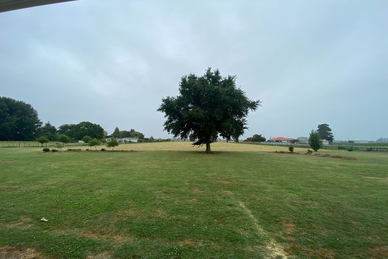 Photo of property in 35 Sears Road, Meeanee, Napier, 4183