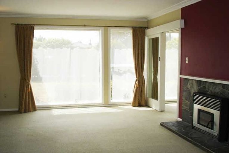 Photo of property in 52 Mooray Avenue, Bishopdale, Christchurch, 8053