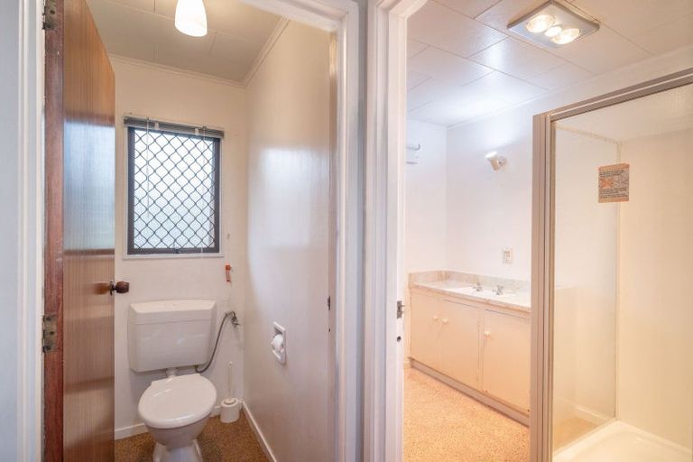 Photo of property in 17 Walton Place, Flaxmere, Hastings, 4120