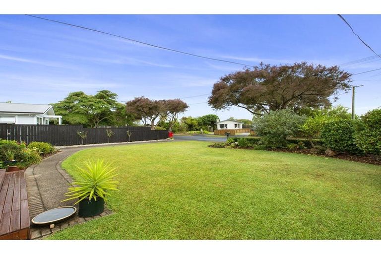 Photo of property in 30 Pulham Crescent, Queenwood, Hamilton, 3210