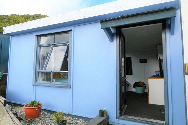 Photo of property in 159 Ward Street, Cobden, Greymouth, 7802