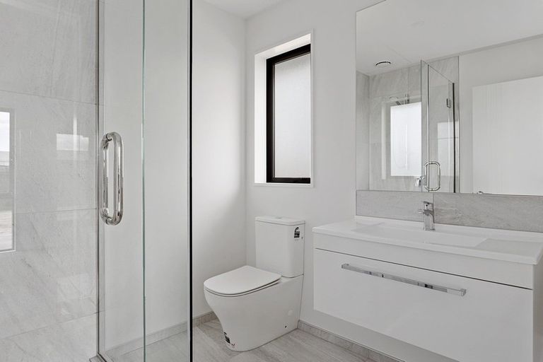 Photo of property in 12 Deans Place, Amberley, 7410