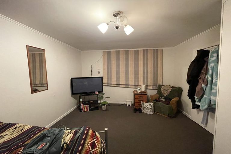 Photo of property in 83 Roxburgh Street, Mount Victoria, Wellington, 6011