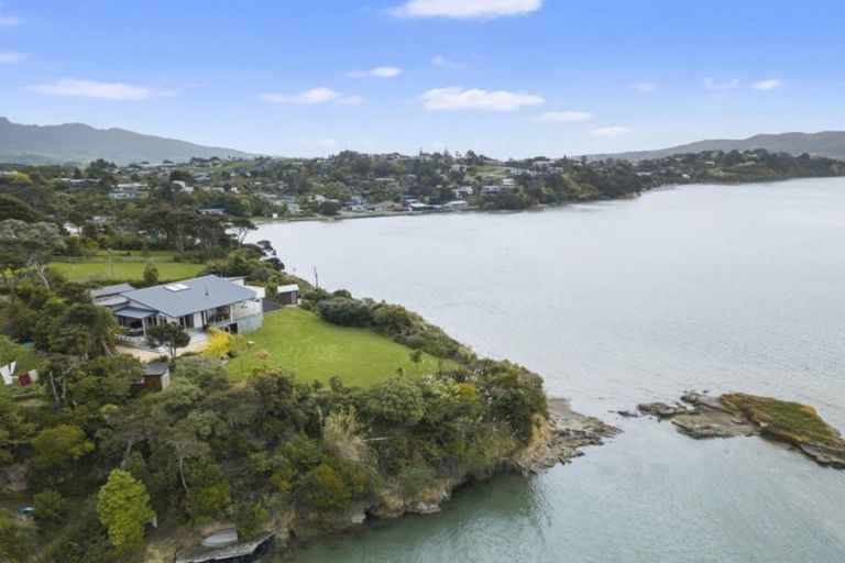 Photo of property in 106j Greenslade Road, Raglan, 3295