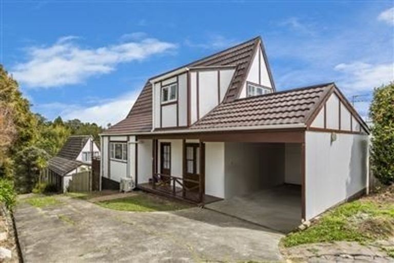 Photo of property in 1/18b Verbena Road, Birkdale, Auckland, 0626