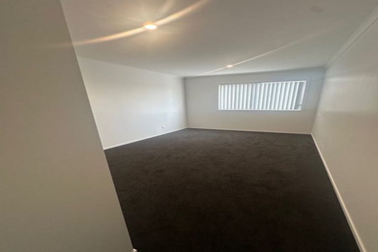 Photo of property in 2/15 Forge Street, Huntington, Hamilton, 3210