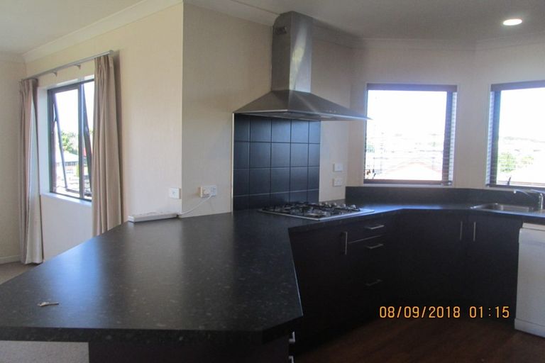 Photo of property in 48 Farnborough Drive, Nawton, Hamilton, 3200