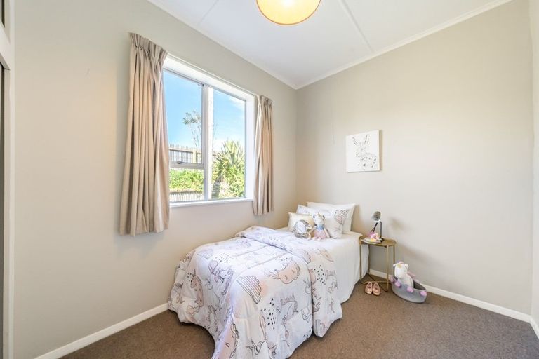 Photo of property in 6 Bristol Street, Trentham, Upper Hutt, 5018