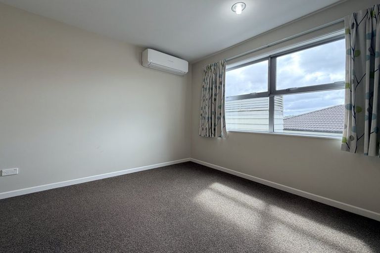 Photo of property in 70 Laurel Oak Drive, Schnapper Rock, Auckland, 0632