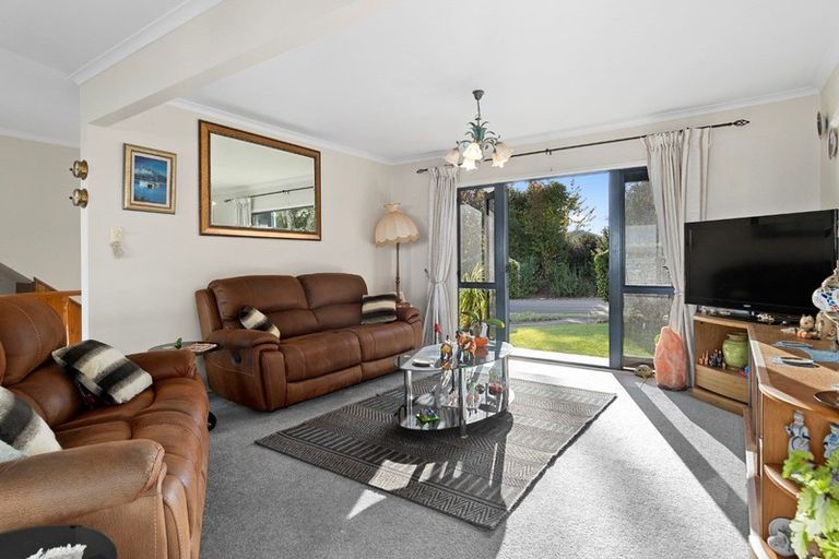 Photo of property in 49 Coppelia Avenue, Omokoroa, 3114