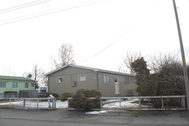 Photo of property in 6 Cass Crescent, Twizel, 7901