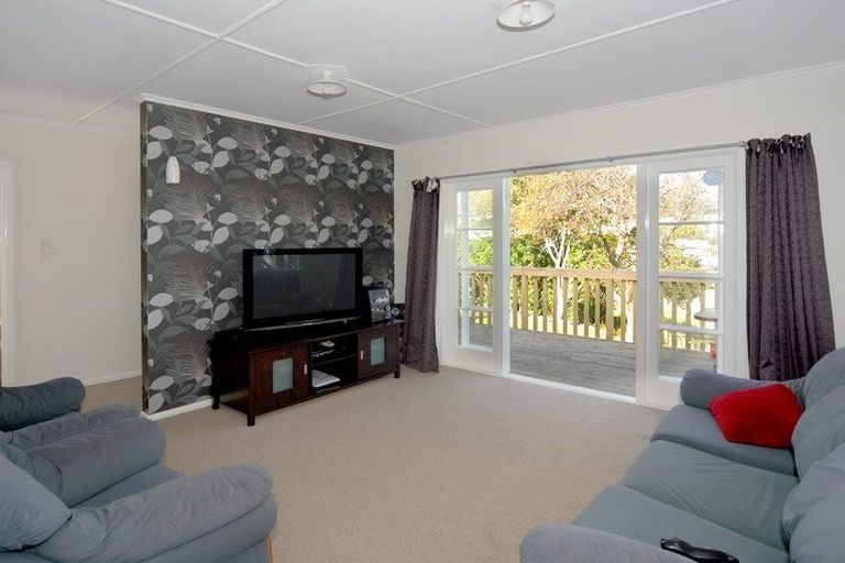 Photo of property in 81 Ruahine Street, Paraparaumu, 5032