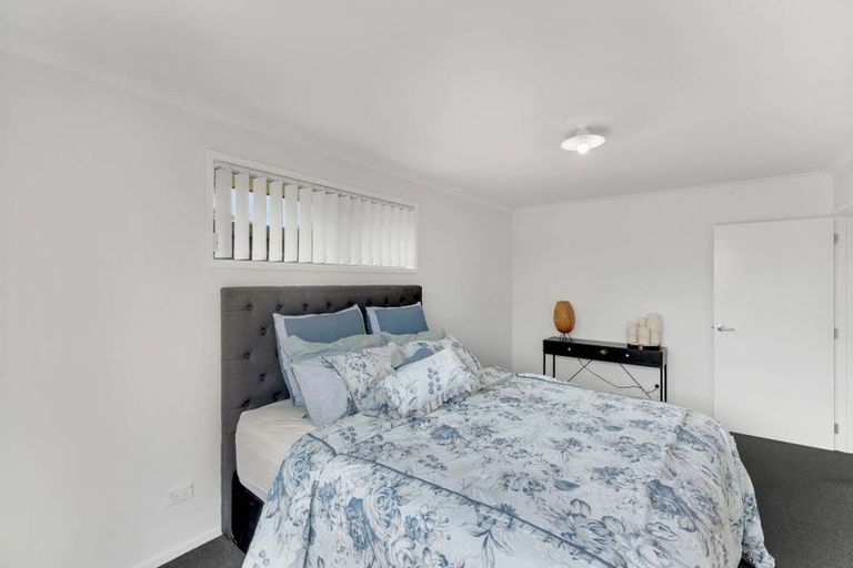 Photo of property in 17 Perla Road, Pukekohe, 2120