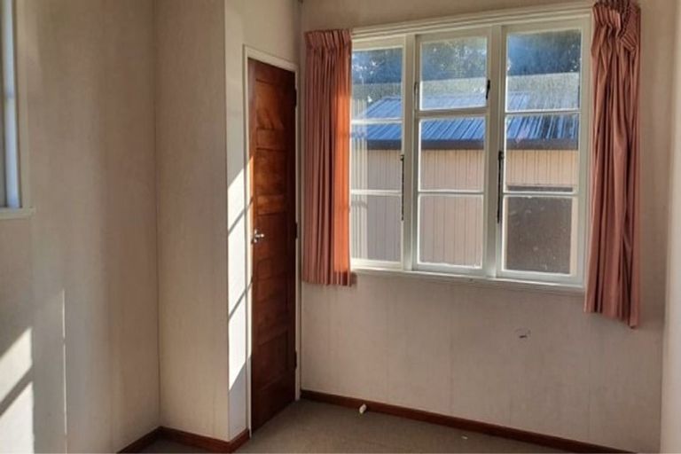 Photo of property in 25 Harper Street, Gonville, Whanganui, 4501
