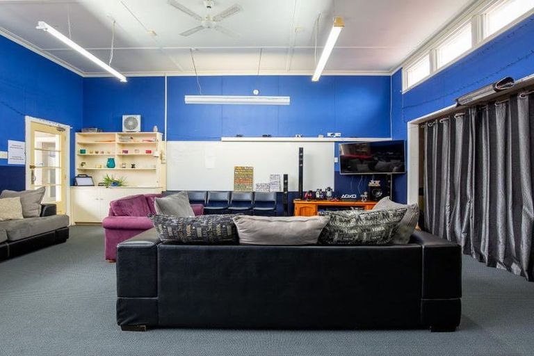 Photo of property in Former Morven School, 41 Donald Street, Morven, Waimate, 7980