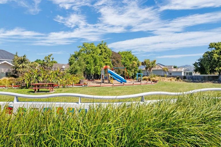 Photo of property in 53b Grafton Street, Waltham, Christchurch, 8011