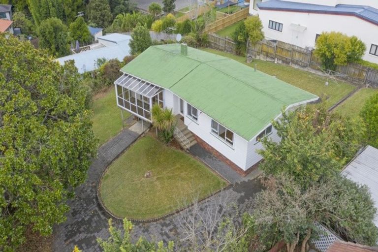 Photo of property in 5a Tirimoana Road, Te Atatu South, Auckland, 0602