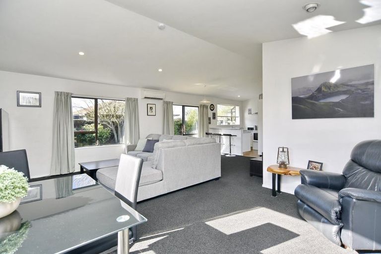 Photo of property in 6 Heriott Close, Burwood, Christchurch, 8083
