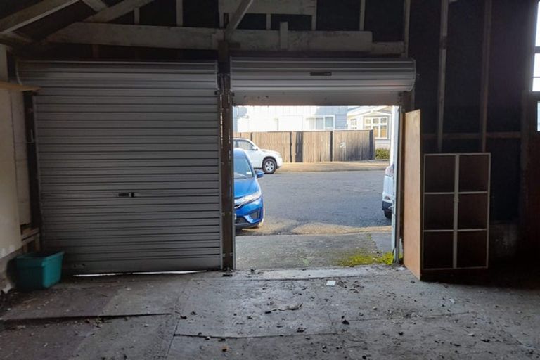 Photo of property in 22 Hector Street, Petone, Lower Hutt, 5012