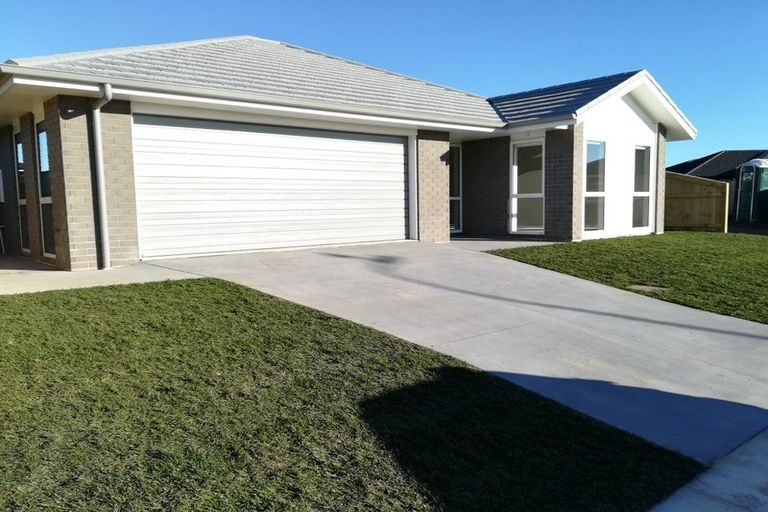 Photo of property in 6 Wahaika Way, Papamoa Beach, Papamoa, 3118