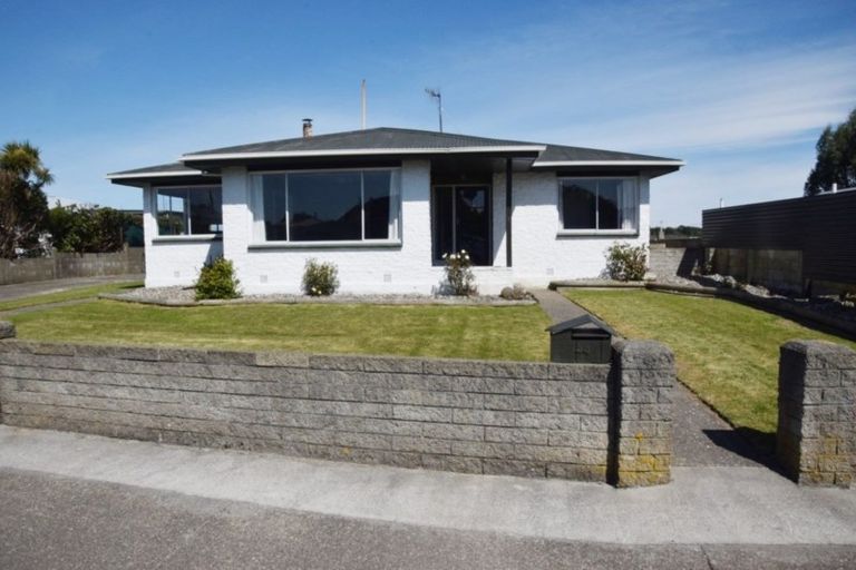 Photo of property in 44 Chesney Court, Heidelberg, Invercargill, 9812